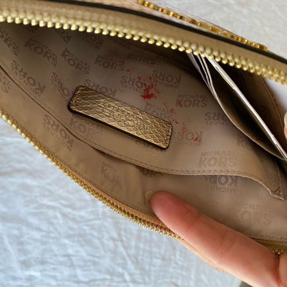 Michael Kors Gold Snakeskin zipper clutch bag - Picture 5 of 5